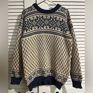 Vintage Dale of Norway 100% Pure Wool Sweater